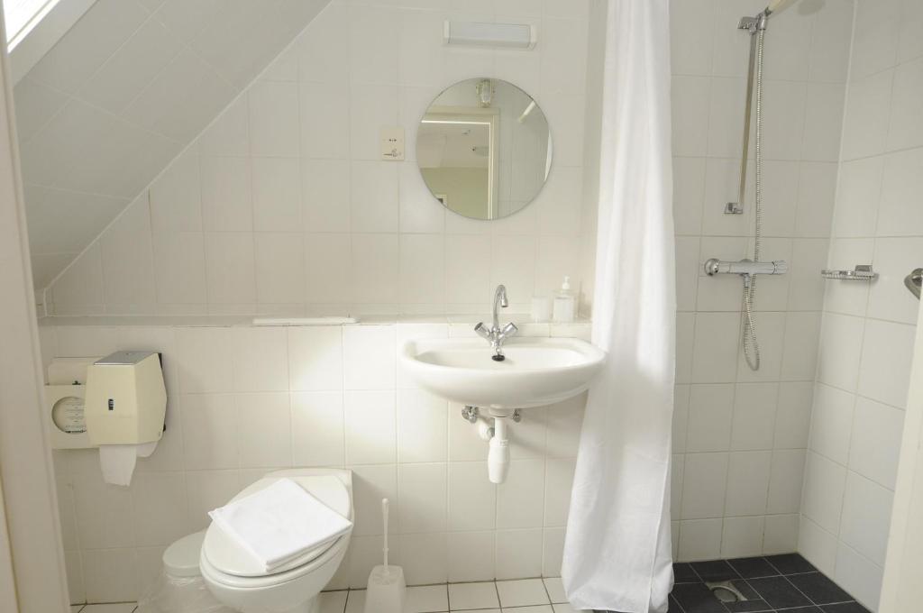 Kaard Hotel De Horper Wielen מראה חיצוני תמונה