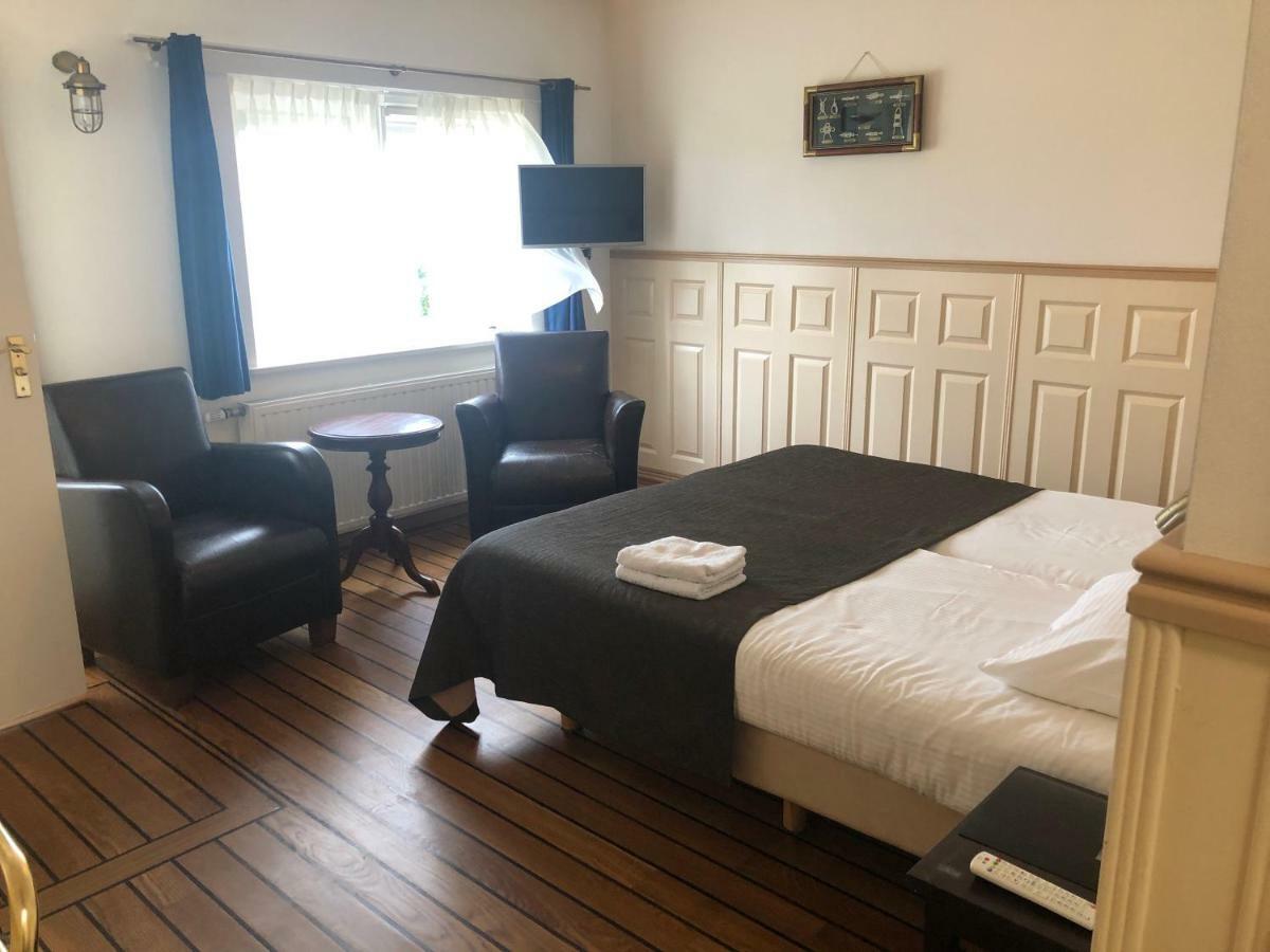 Kaard Hotel De Horper Wielen מראה חיצוני תמונה